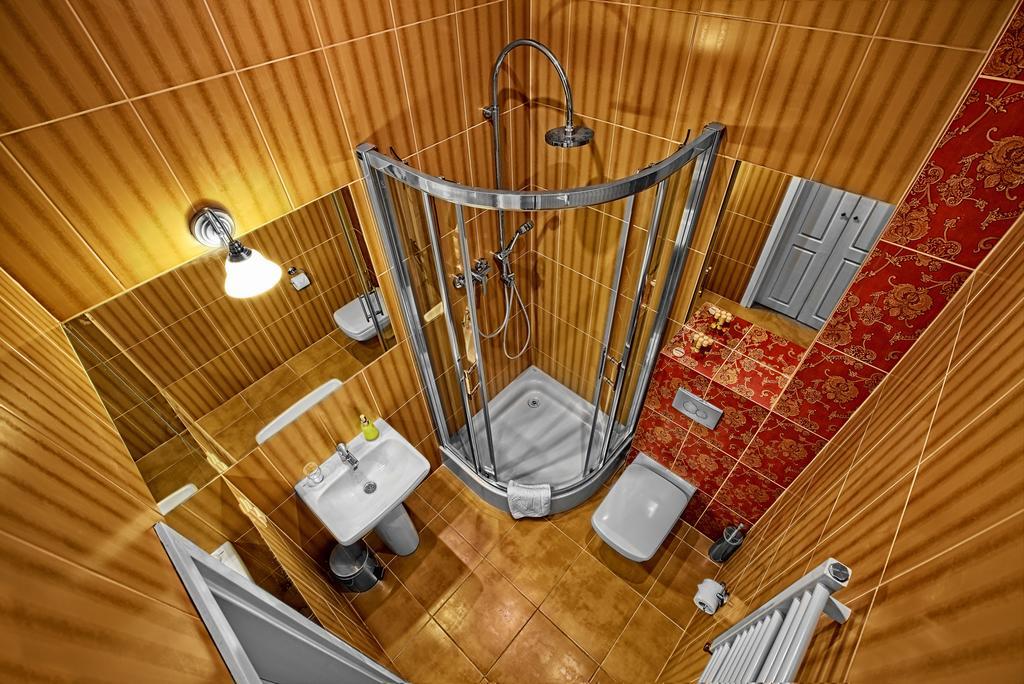 Stare Kino Cinema Residence Лодз Стая снимка