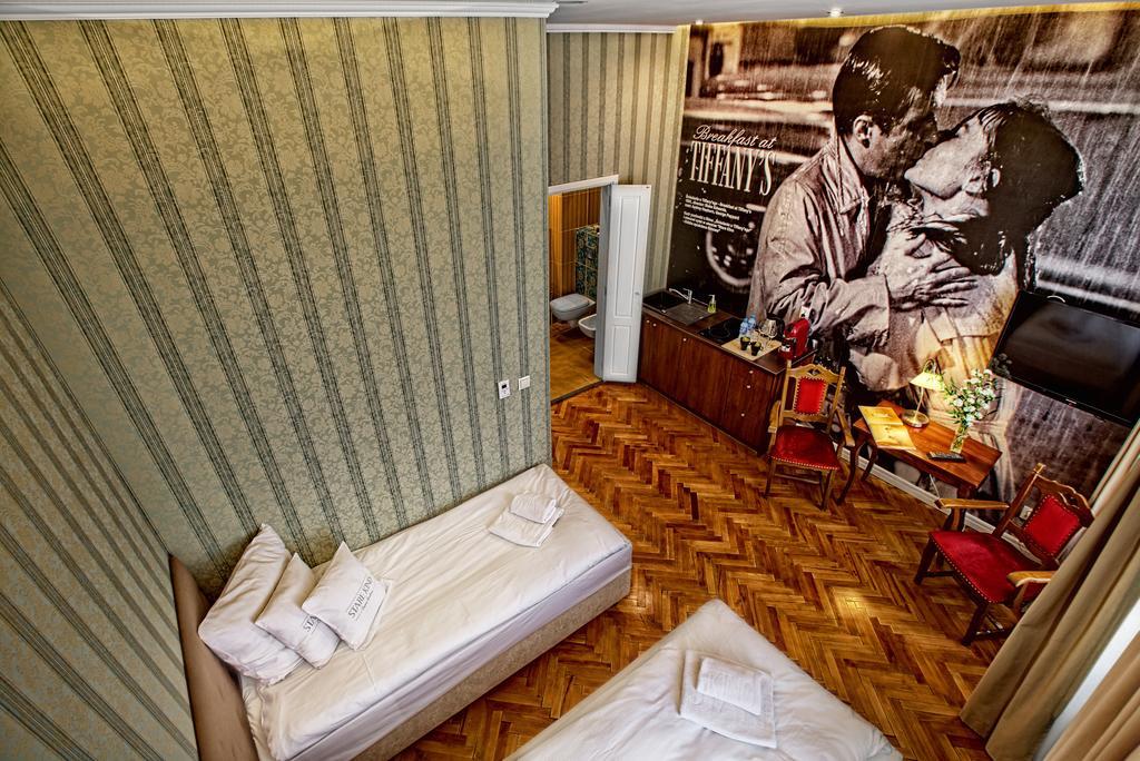 Stare Kino Cinema Residence Лодз Екстериор снимка