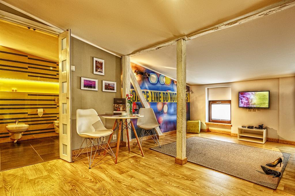 Stare Kino Cinema Residence Лодз Екстериор снимка