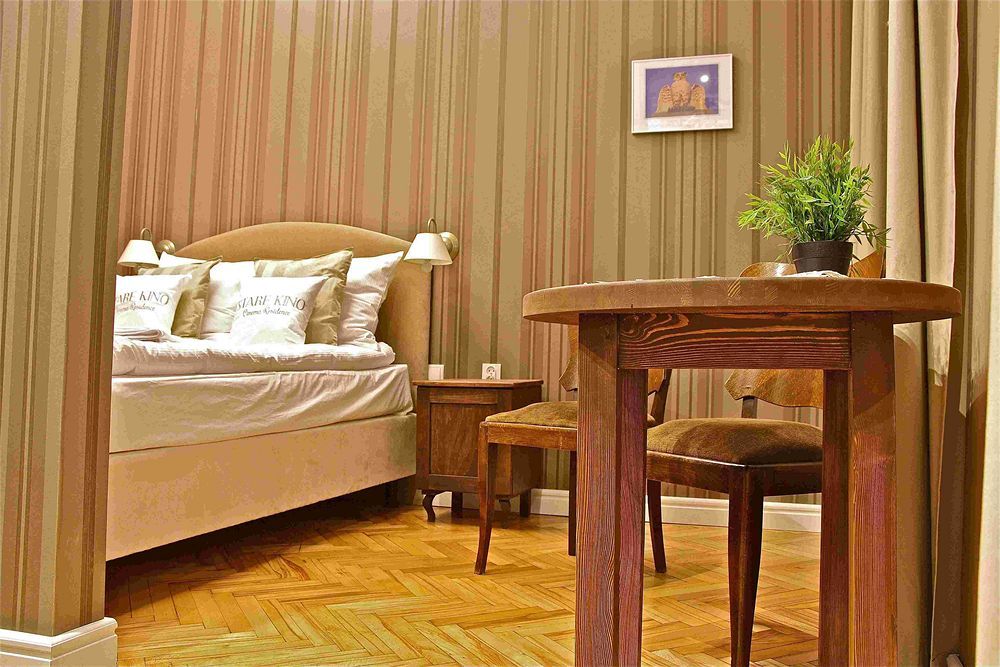 Stare Kino Cinema Residence Лодз Екстериор снимка